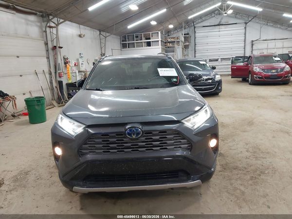 2019 TOYOTA RAV4 HYBRID XSE