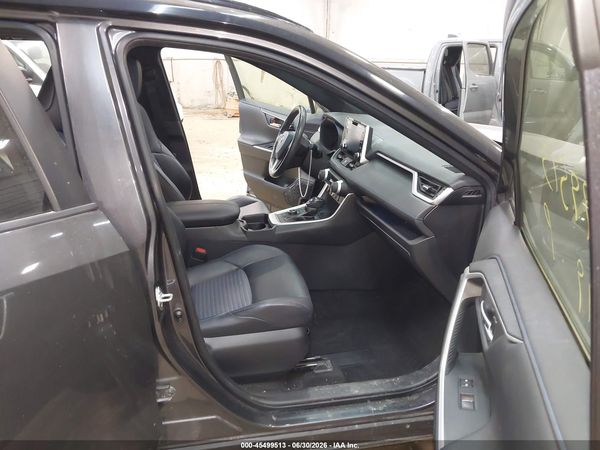 2019 TOYOTA RAV4 HYBRID XSE