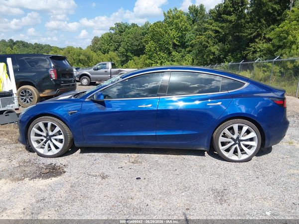 2020 TESLA MODEL 3