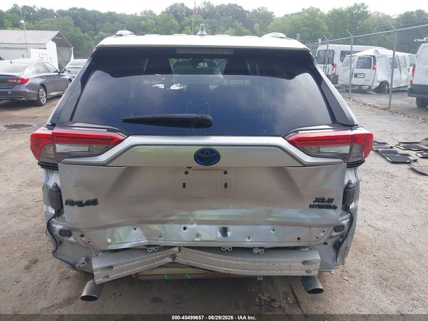 2022 TOYOTA RAV4 HYBRID XLE