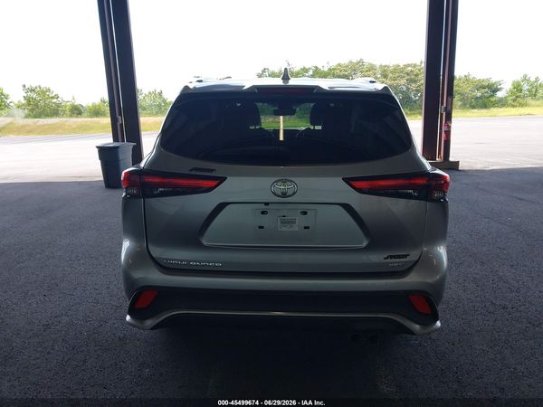 2023 TOYOTA HIGHLANDER XSE