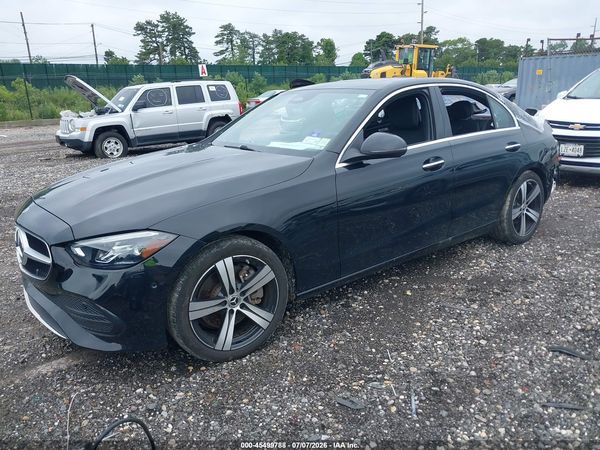 2024 MERCEDES-BENZ C 300