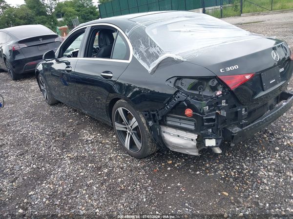 2024 MERCEDES-BENZ C 300