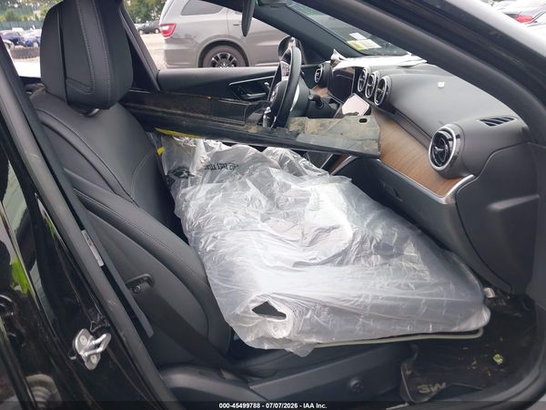 2024 MERCEDES-BENZ C 300