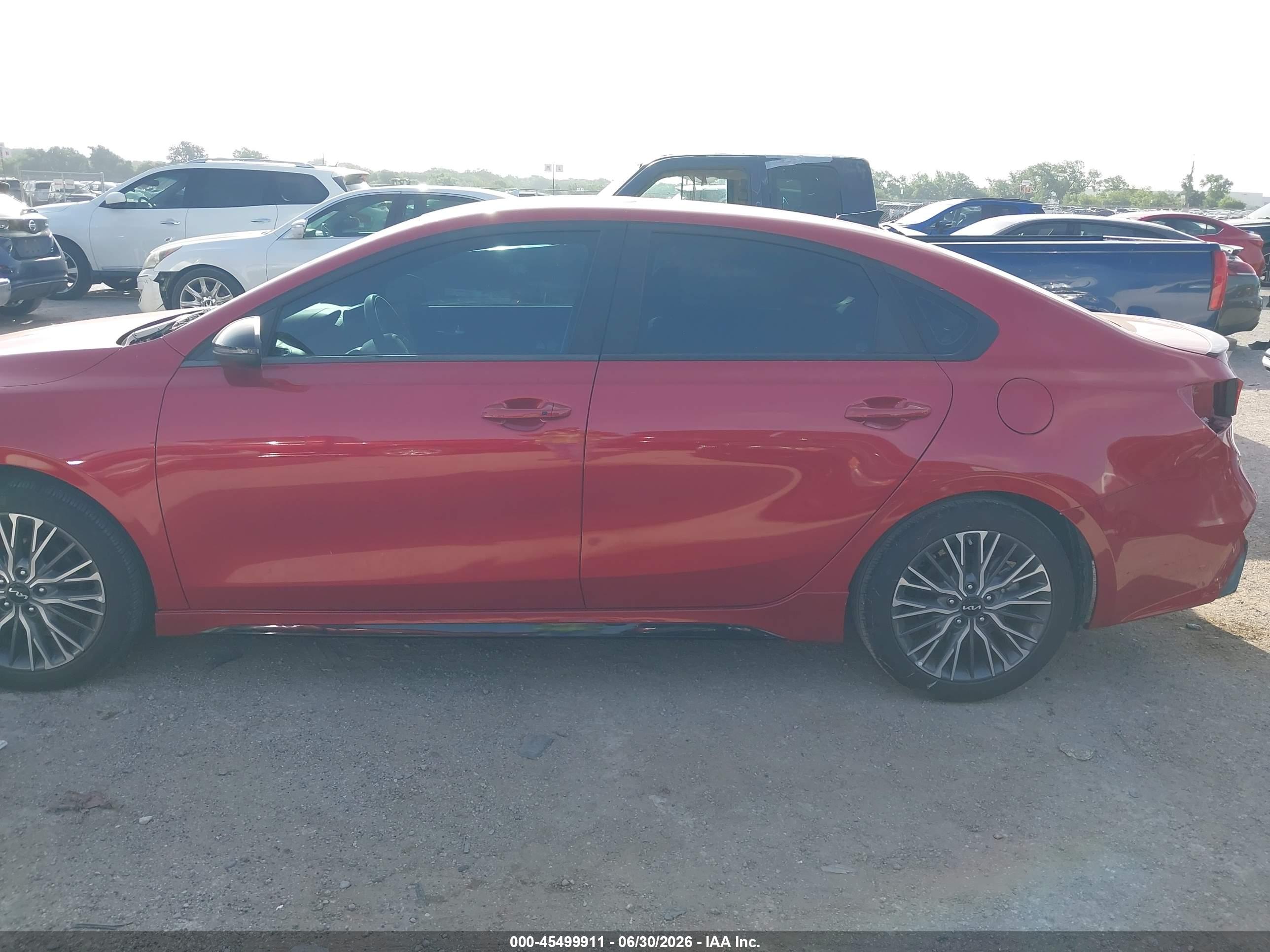 2024 KIA FORTE GT-LINE