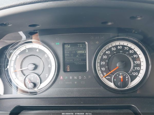 2021 RAM 1500 CLASSIC TRADESMAN  4X4 6'4 BOX