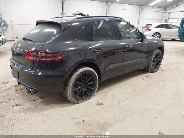 2017 PORSCHE MACAN S