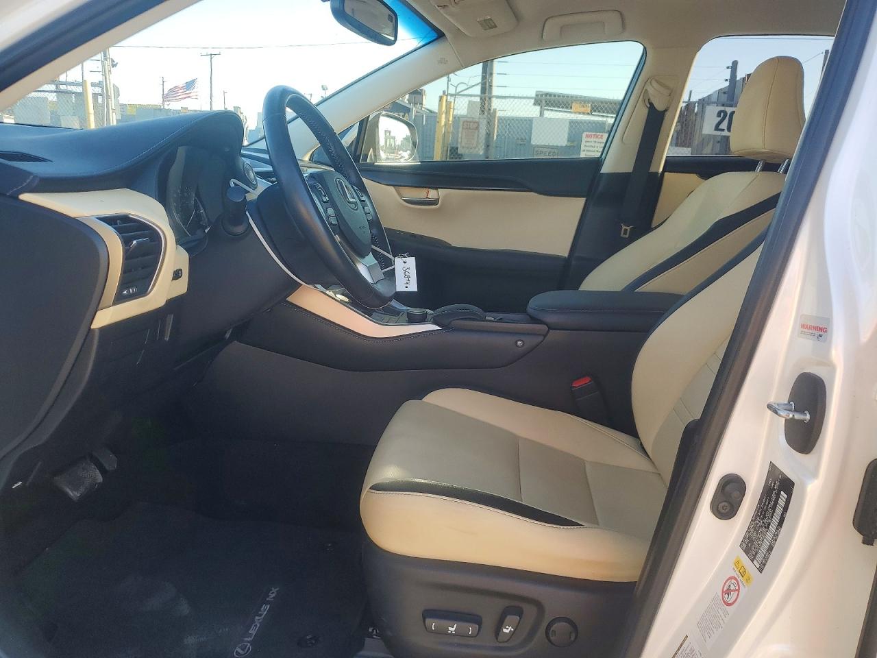 2016 LEXUS NX 200T 200t Luxury
