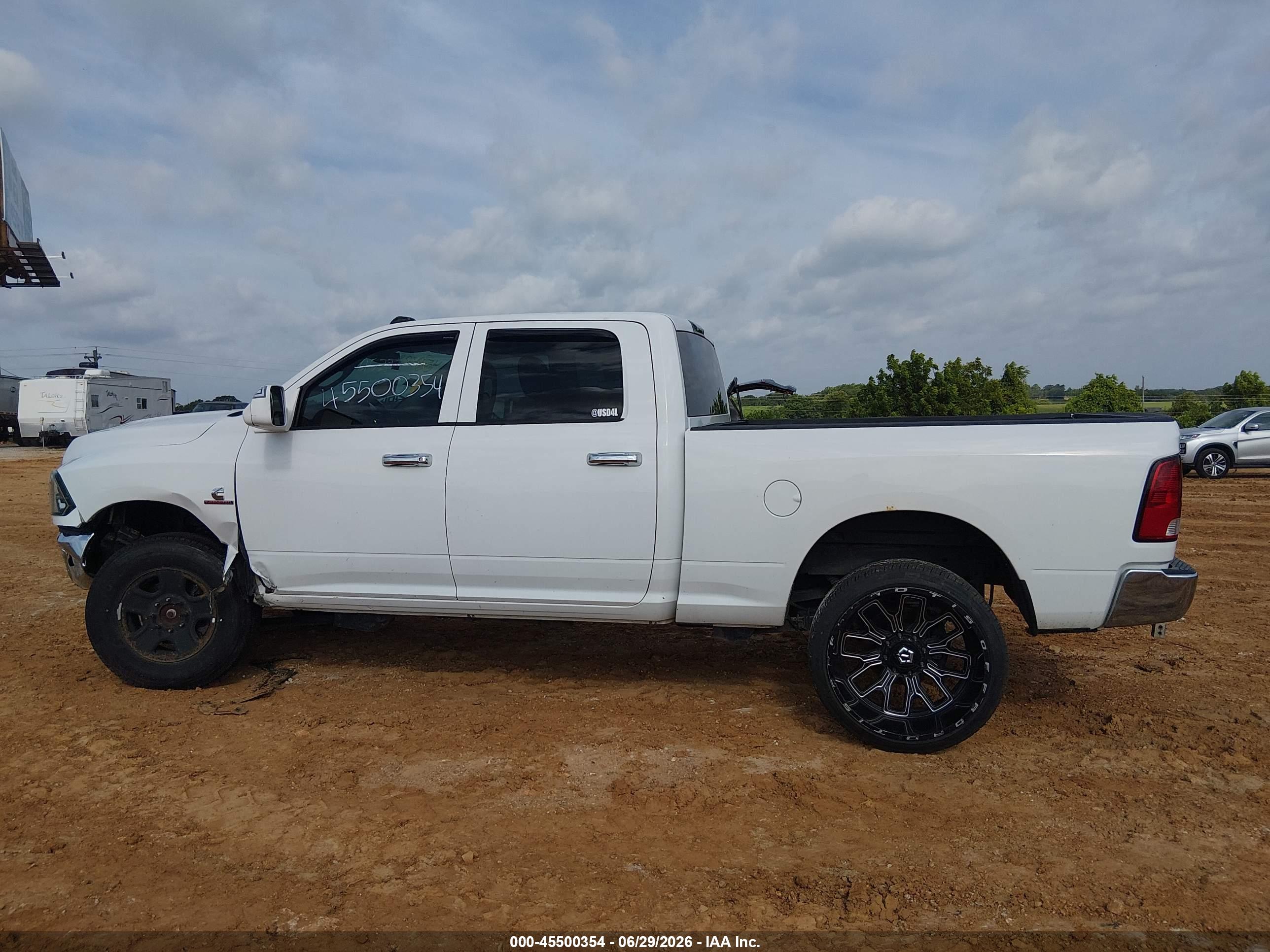 2016 RAM 2500 TRADESMAN