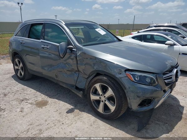 2016 MERCEDES-BENZ GLC 300 4MATIC
