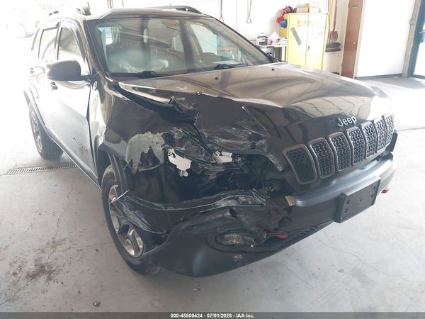 2019 JEEP CHEROKEE TRAILHAWK 4X4