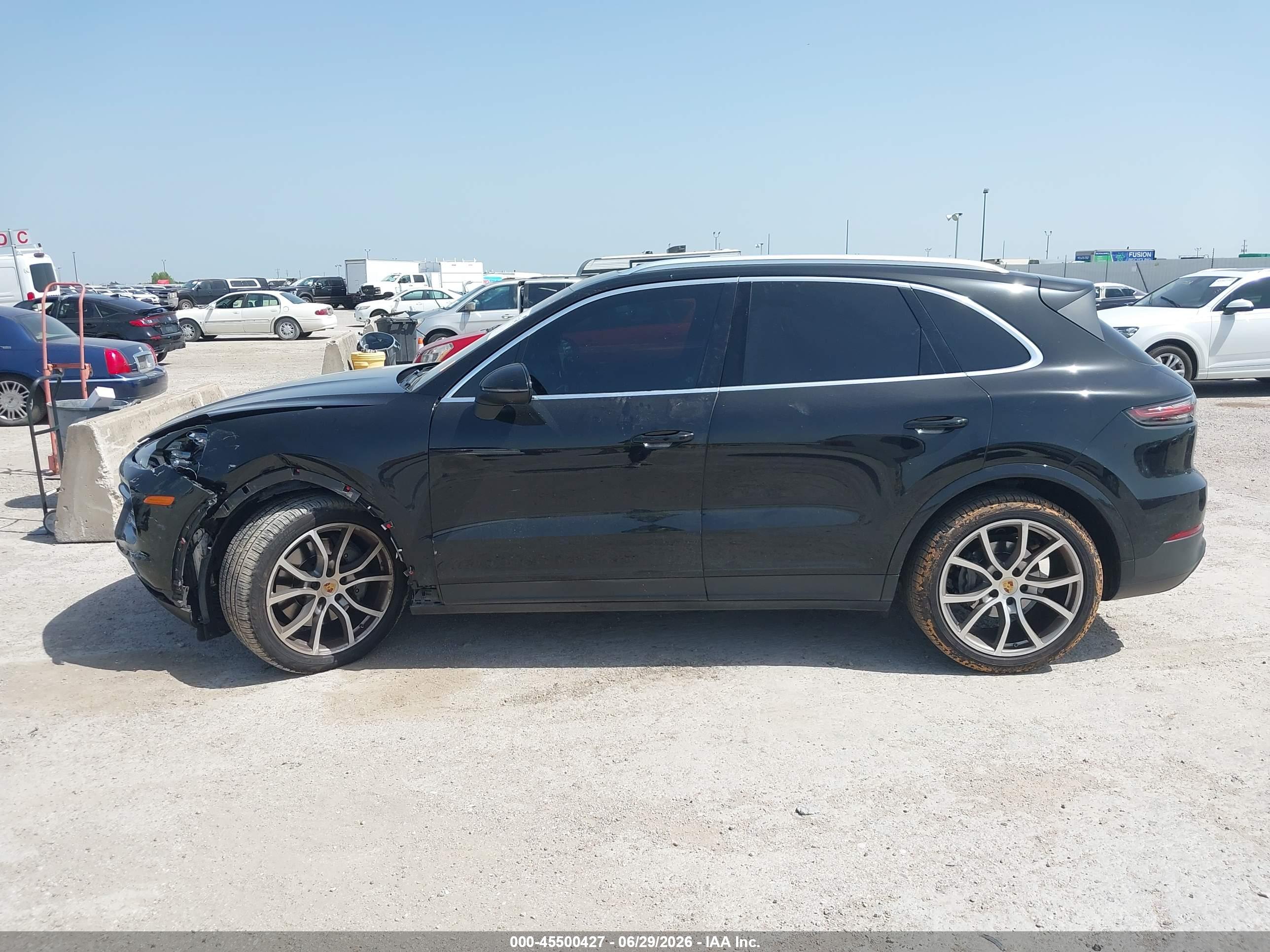 2020 PORSCHE CAYENNE S