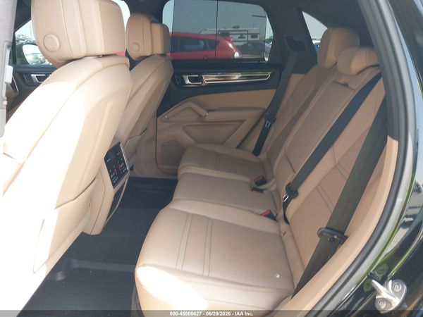 2020 PORSCHE CAYENNE S