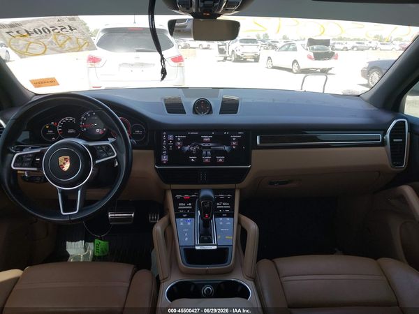 2020 PORSCHE CAYENNE S