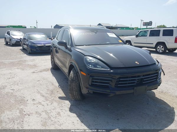 2020 PORSCHE CAYENNE S