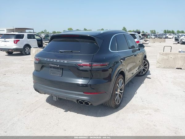 2020 PORSCHE CAYENNE S