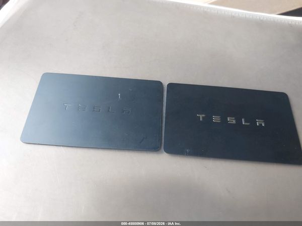 2020 TESLA MODEL Y