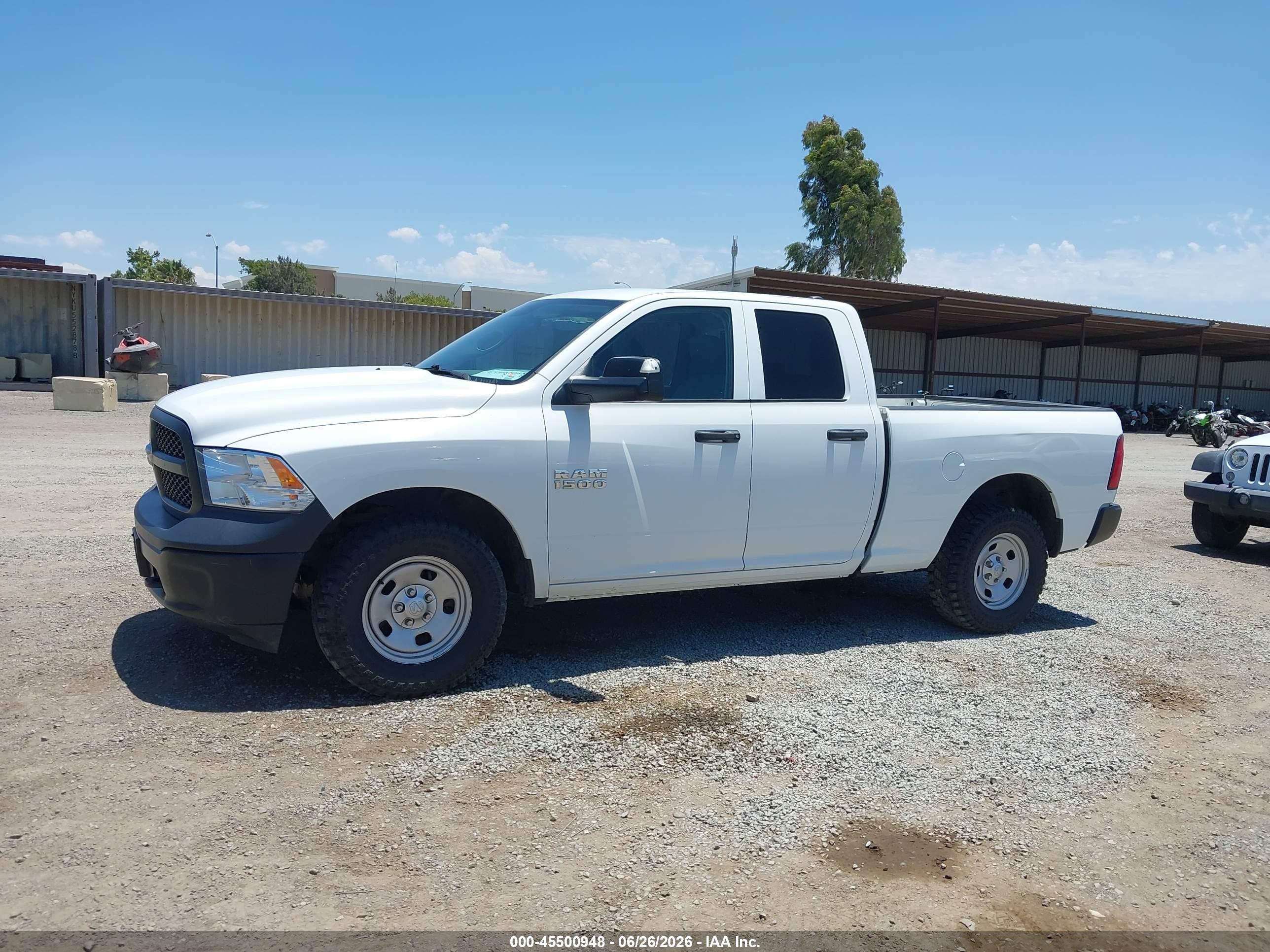 2017 RAM 1500 TRADESMAN  4X4 6'4 BOX