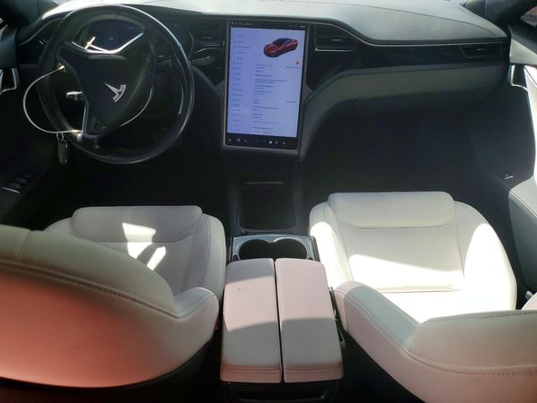 2020 TESLA MODEL S