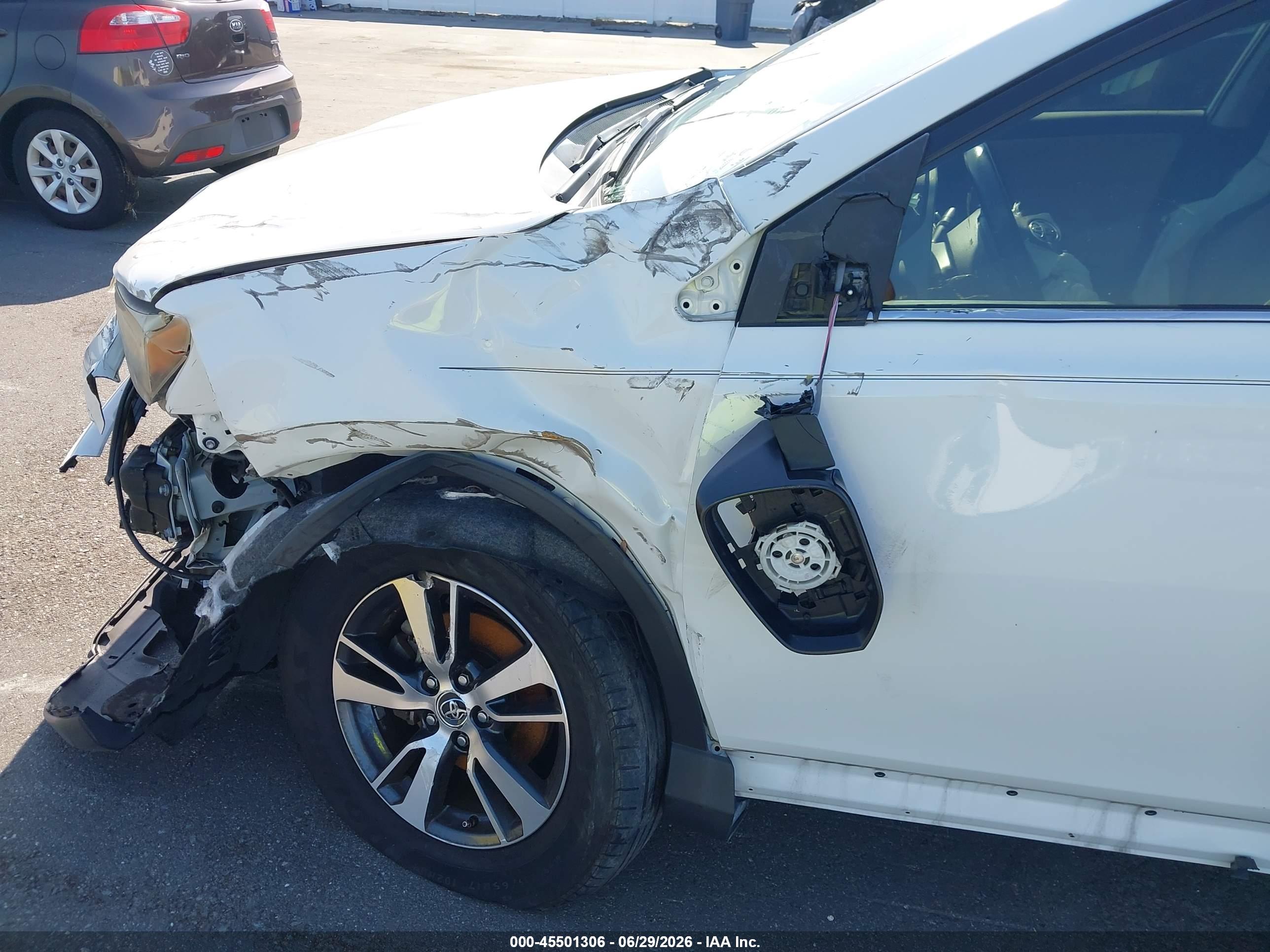 2017 TOYOTA RAV4 XLE