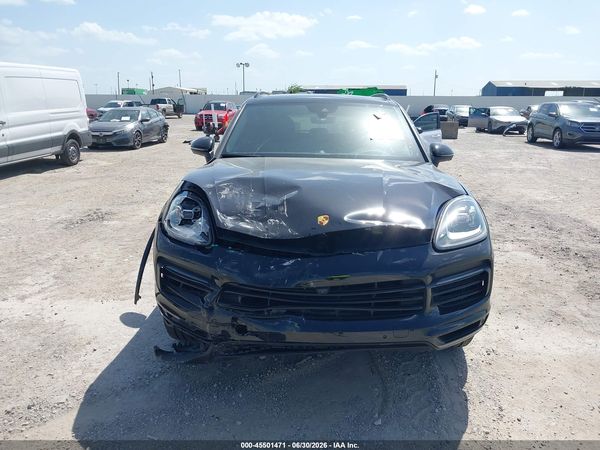 2022 PORSCHE CAYENNE PLATINUM EDITION