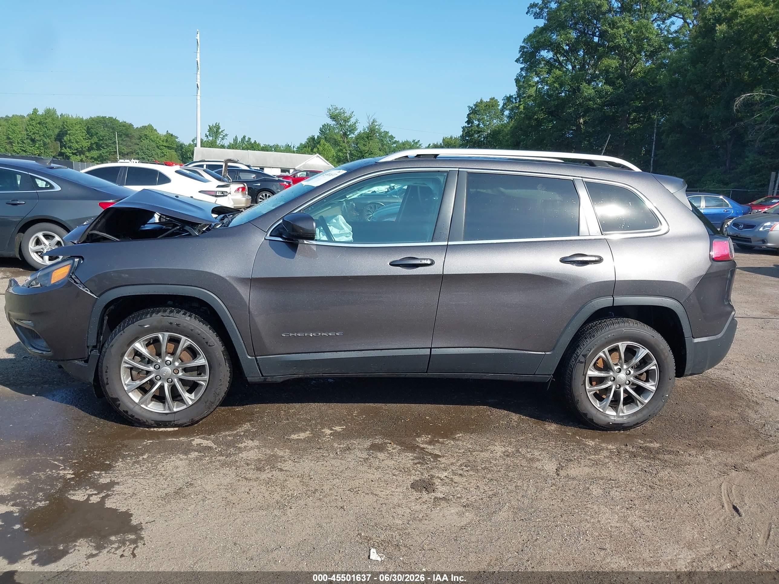 2019 JEEP CHEROKEE LATITUDE PLUS 4X4