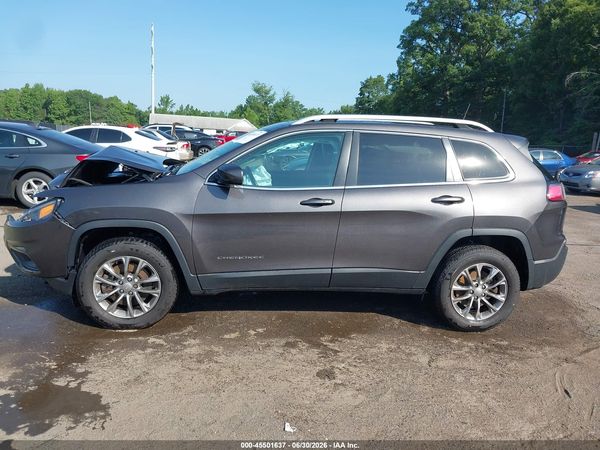 2019 JEEP CHEROKEE LATITUDE PLUS 4X4