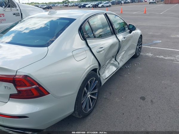 2021 VOLVO S60 T5 MOMENTUM