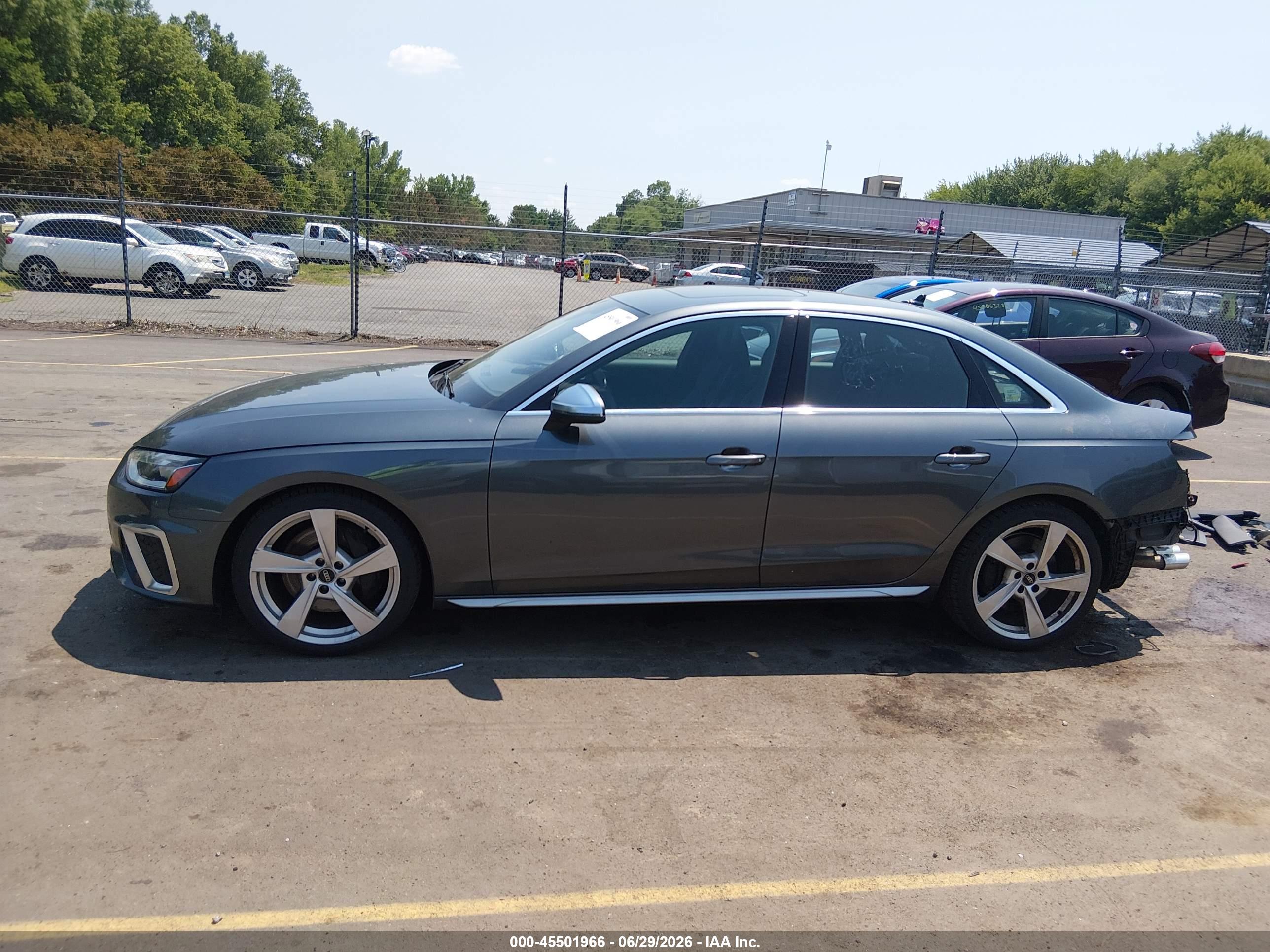 2022 AUDI S4