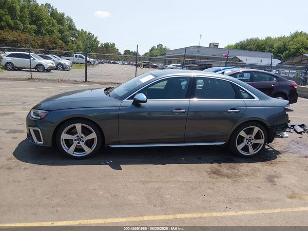 2022 AUDI S4