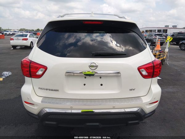 2019 NISSAN PATHFINDER SV