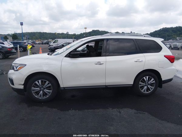 2019 NISSAN PATHFINDER SV