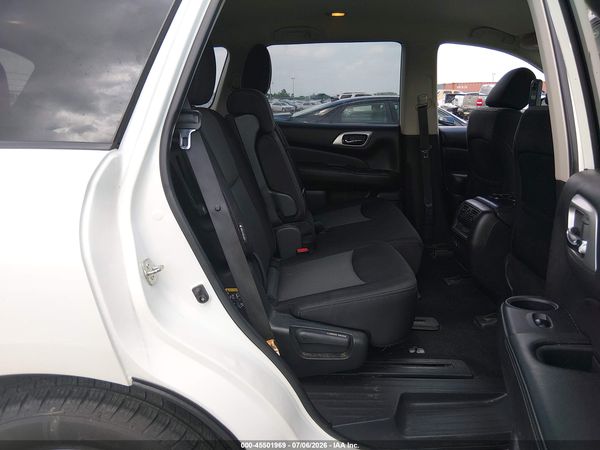 2019 NISSAN PATHFINDER SV