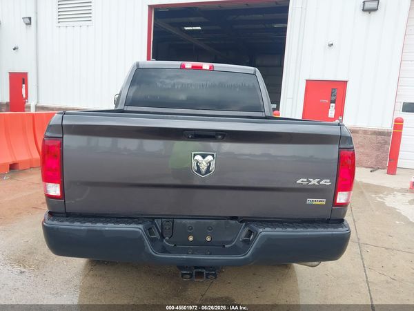 2018 RAM 1500 TRADESMAN  4X4 5'7 BOX