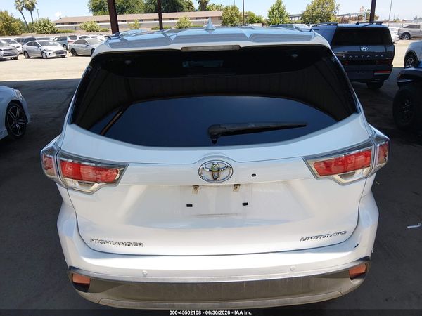 2016 TOYOTA HIGHLANDER LIMITED V6