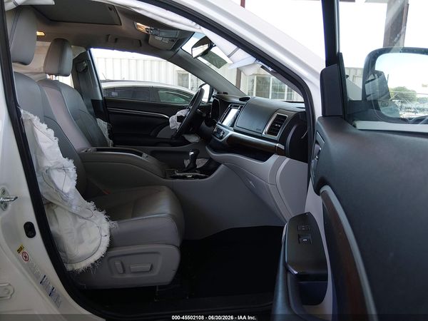 2016 TOYOTA HIGHLANDER LIMITED V6