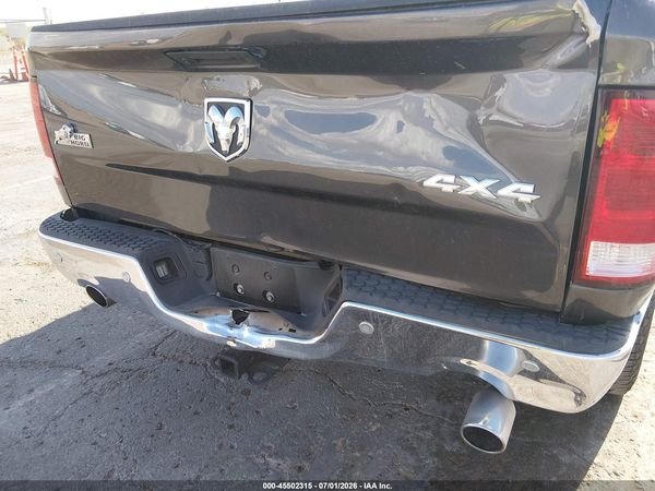 2017 RAM 1500 BIG HORN  4X4 5'7 BOX