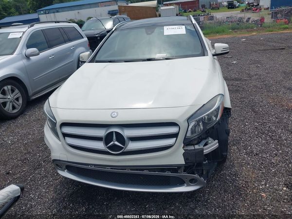 2016 MERCEDES-BENZ GLA 250 GLA250