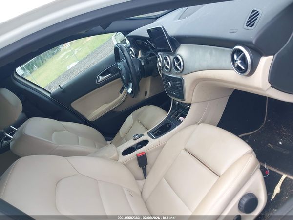2016 MERCEDES-BENZ GLA 250 GLA250