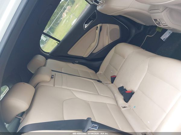 2016 MERCEDES-BENZ GLA 250 GLA250