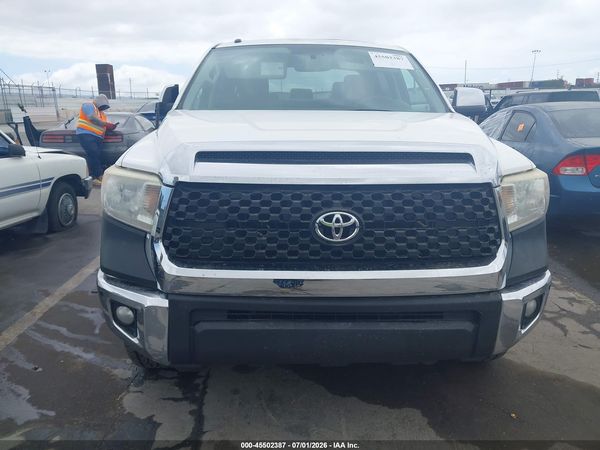 2016 TOYOTA TUNDRA PLATINUM 5.7L V8