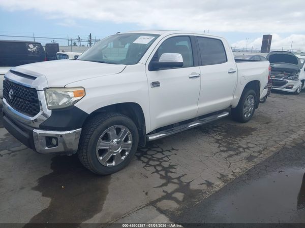 2016 TOYOTA TUNDRA PLATINUM 5.7L V8