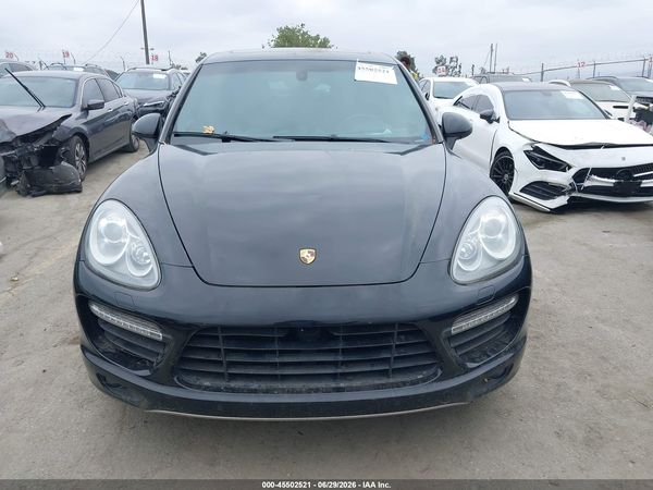 2012 PORSCHE CAYENNE TURBO