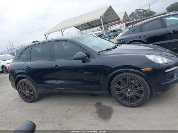 2012 PORSCHE CAYENNE TURBO