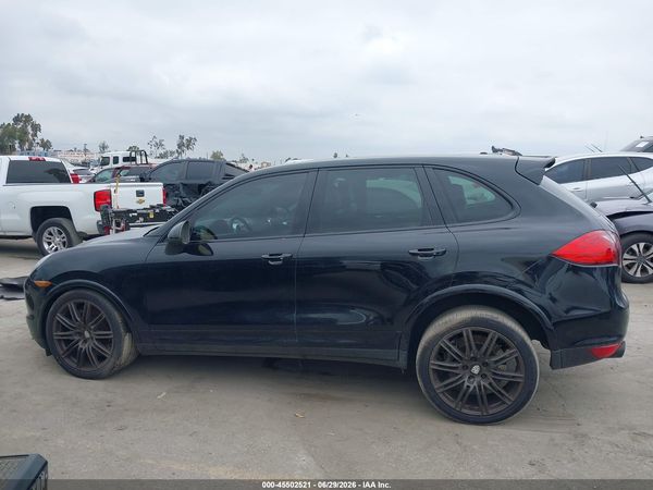 2012 PORSCHE CAYENNE TURBO