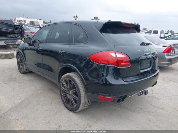 2012 PORSCHE CAYENNE TURBO