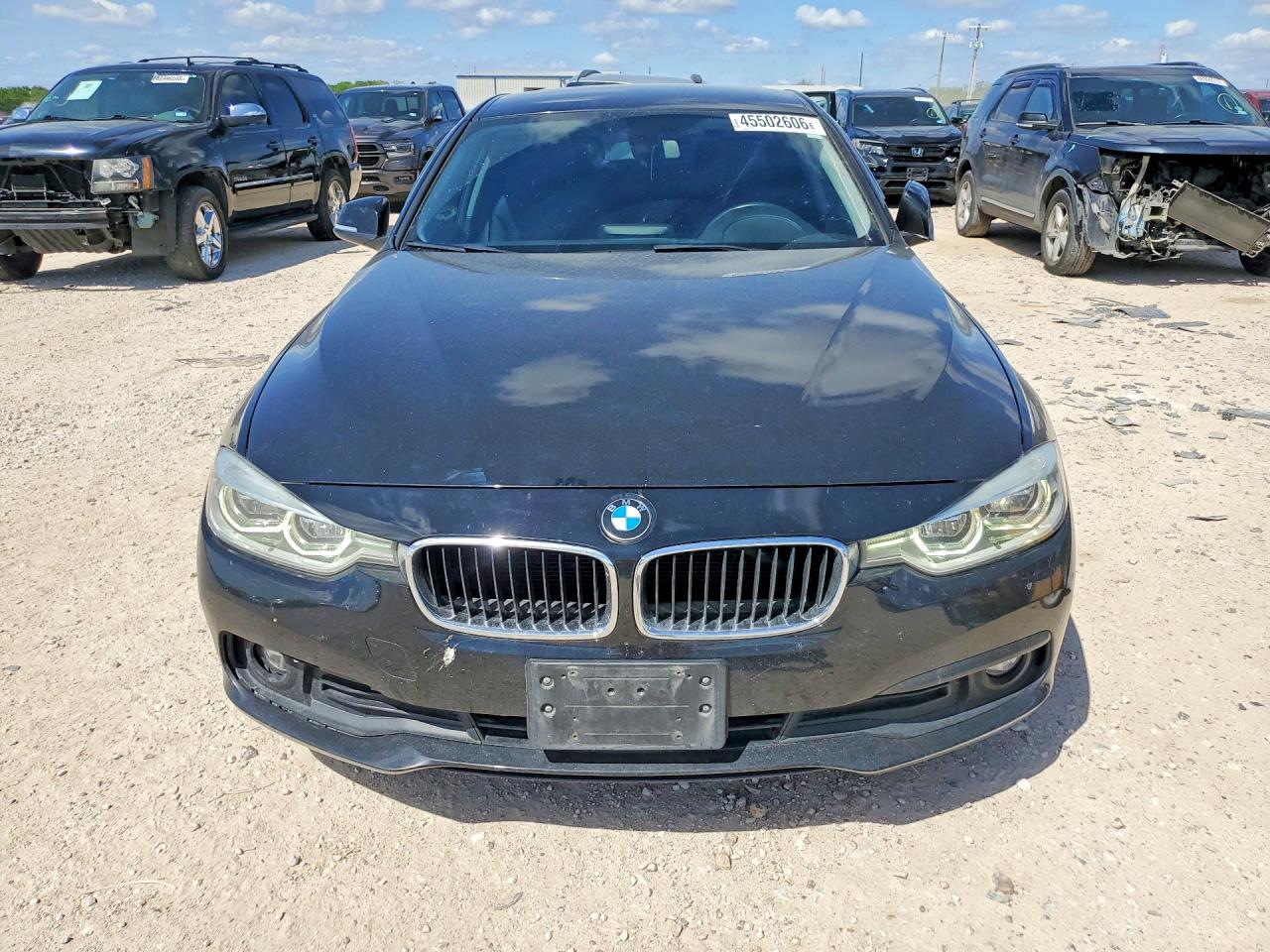 2018 BMW 320