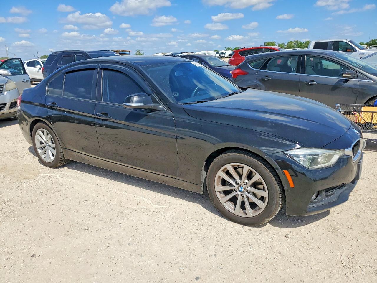 2018 BMW 320