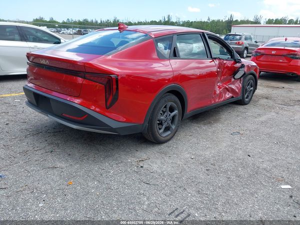 2025 KIA K4 LXS