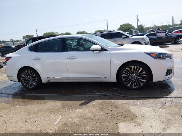 2017 KIA CADENZA LIMITED
